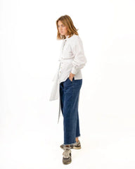 Colors and materials i. White poplin